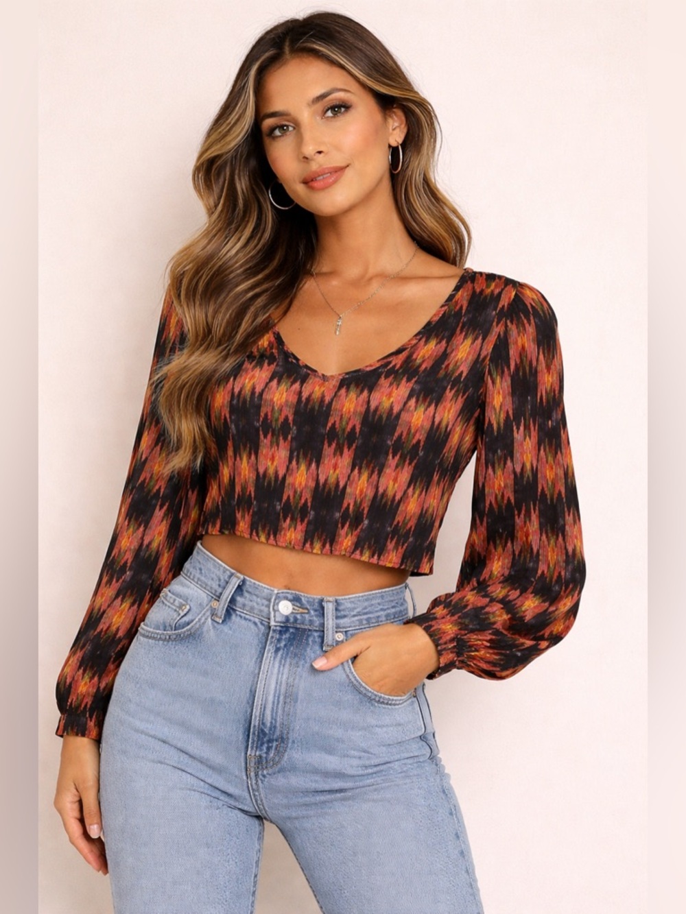 ASTR the Label Multicolor Long Sleeve Cropped Ikat Blouse Size M